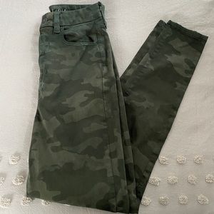 AE Camo Jeggings